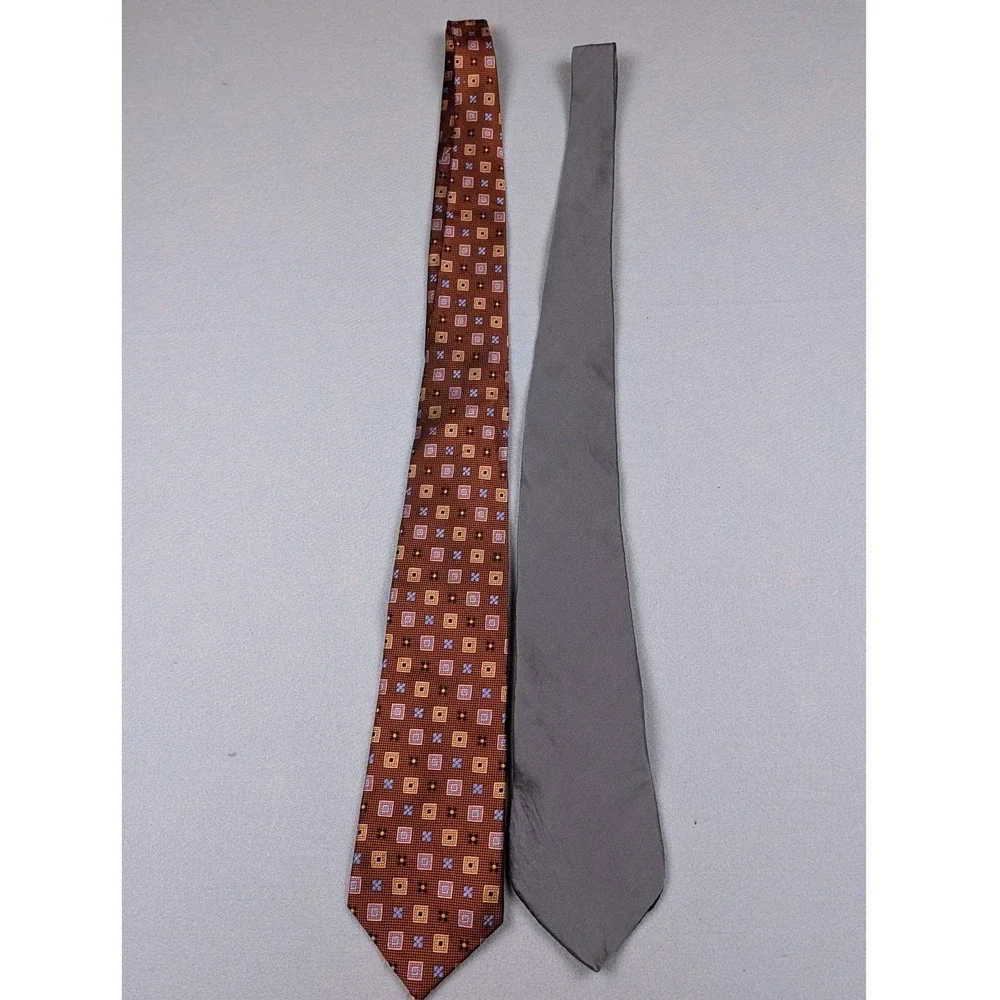 Bachrach Geometric & Zylos Gold George Machado Solid Silk Tie Bundle‎ Lot 2pc